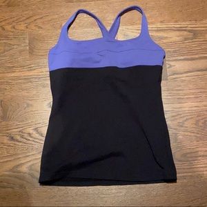 Zobha purple and black athletic top